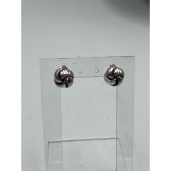 Sterling silver love knot stud‎ earrings - Picture 8 of 16